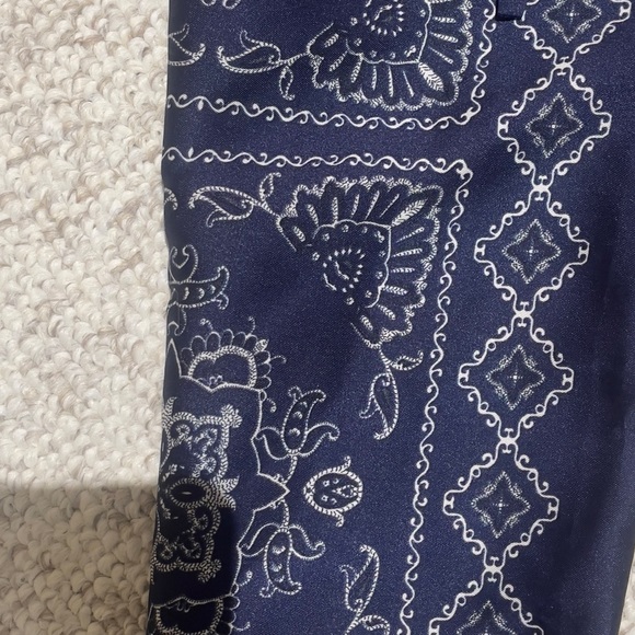 Zara geometric and floral pattern flowy bell bottom pants - Picture 7 of 7